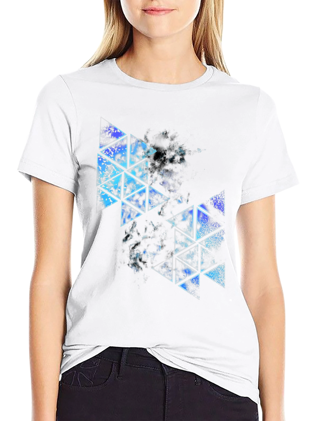 Geometric Triangle Print T-Shirt - Modern Style