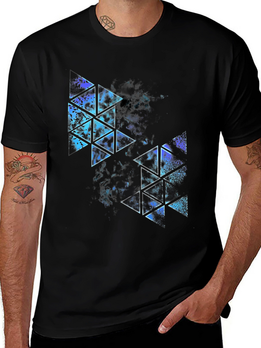 Geometric Triangle Print T-Shirt - Modern Style