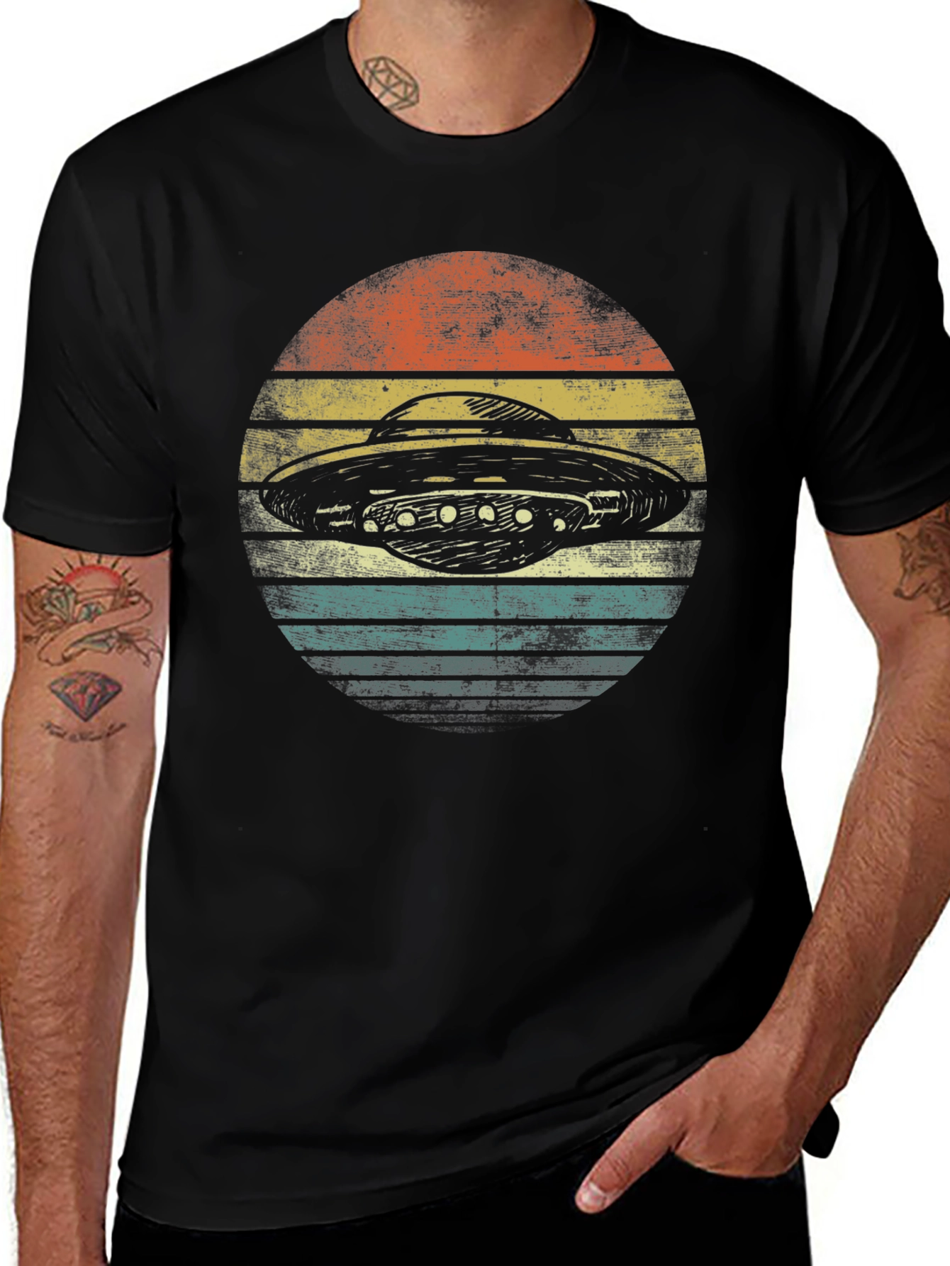Retro UFO Graphic T-Shirt