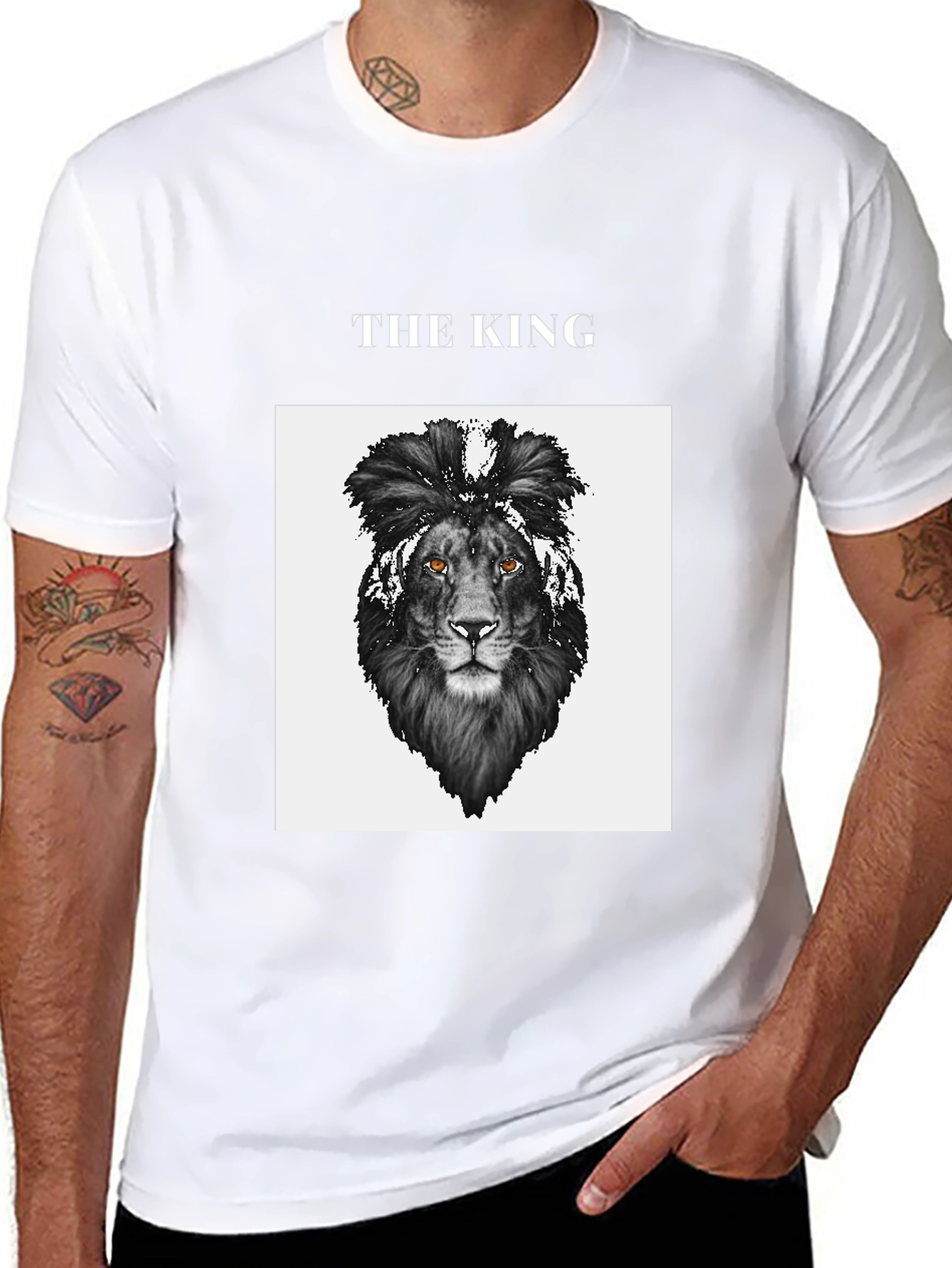 The King Lion Graphic Tee - Black