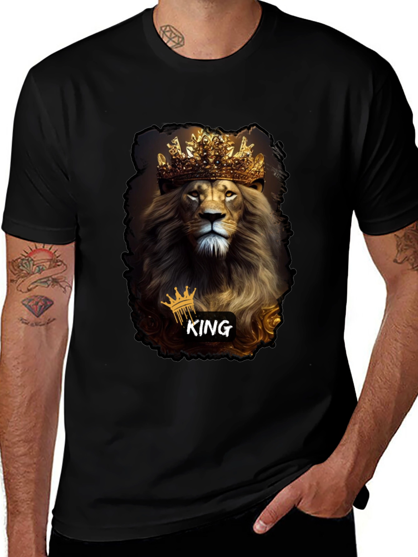 Lion King T-Shirt - Royal Graphic Tee
